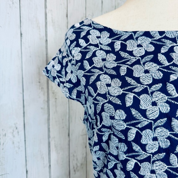 Old Navy | Navy & White Floral Cotton Dress - Picture 6 of 13